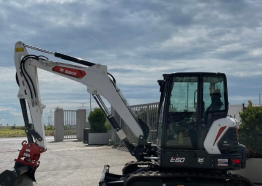 Bobcat E60