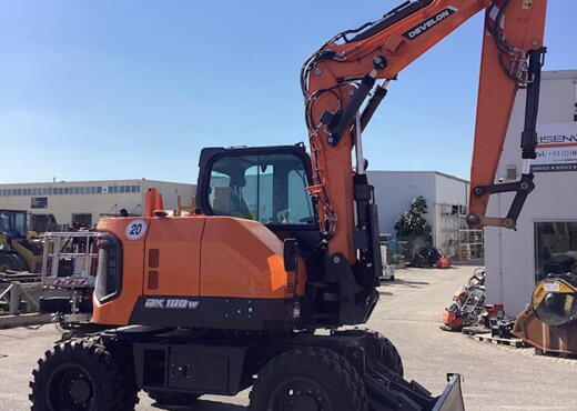 Doosan DX100W-7