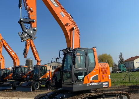Doosan DX235LCR